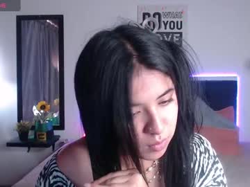 See Abella_danger7 online Now @ camwhores.es