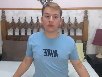See Alexx_moore online Now @ camwhores.es