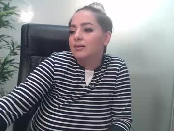 See Allyiah online Now @ camwhores.es