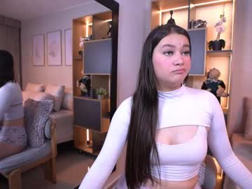 See Alyvibes online Now @ camwhores.es