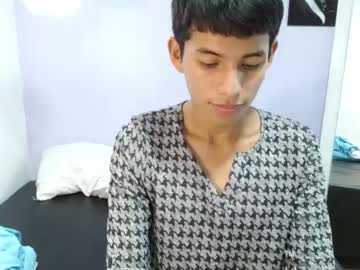 See Bellamy_094 online Now @ camwhores.es