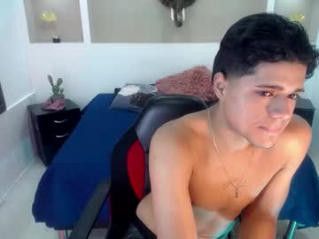 See Benjamin_lorence online Now @ camwhores.es
