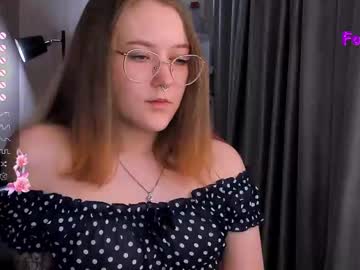 See Bubble_bunny online Now @ camwhores.es