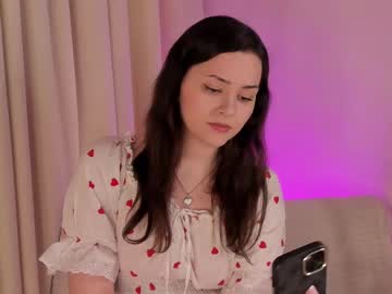 See Camillaadrian online Now @ camwhores.es