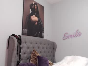 See Curvymodelmilf online Now @ camwhores.es