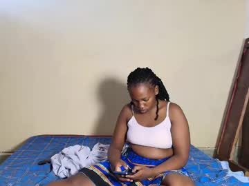 See Dellah22 online Now @ camwhores.es