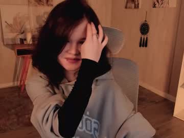 See Elainebeness online Now @ camwhores.es