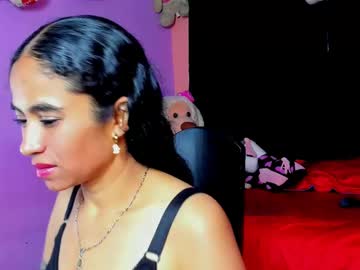 See Emily_bunny7 online Now @ camwhores.es