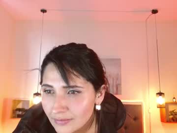 See Emily_leinn online Now @ camwhores.es