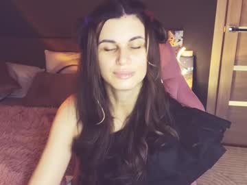 See Emilytucker online Now @ camwhores.es