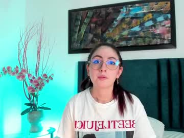 See Emilyywatson online Now @ camwhores.es