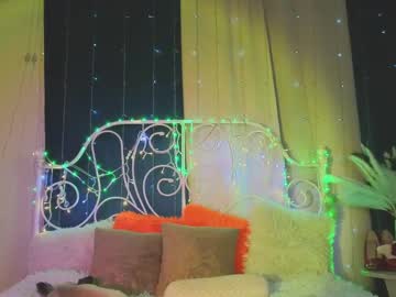 See Funny_whotsss online Now @ camwhores.es