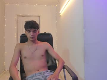 See Haziel_7 online Now @ camwhores.es