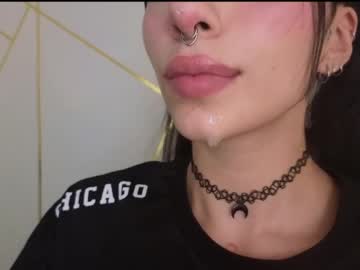 See Hollyxx_ online Now @ camwhores.es