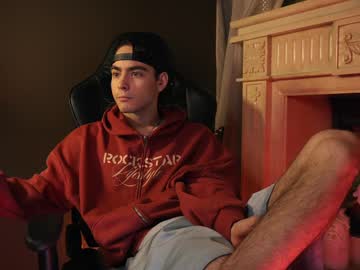 See Hothunterr online Now @ camwhores.es