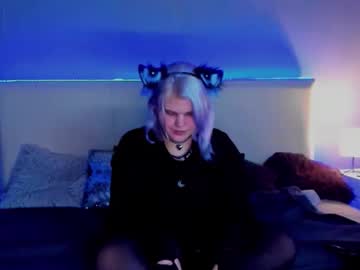 See Joannlowe online Now @ camwhores.es