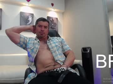 See Juank_fit45 online Now @ camwhores.es