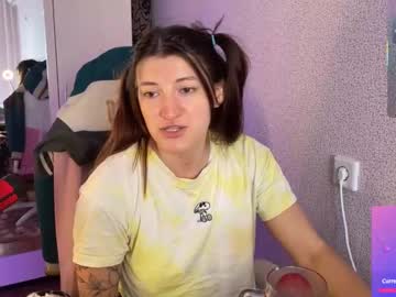 See Katrin_kristal online Now @ camwhores.es