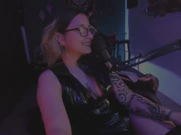 See Lilithmystic01 online Now @ camwhores.es