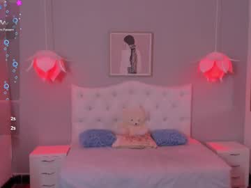 See Lisa7_7 online Now @ camwhores.es