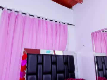See Milfaura_ online Now @ camwhores.es