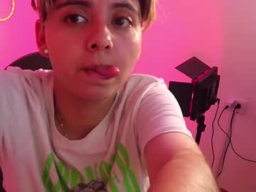 See Nataly_4 online Now @ camwhores.es