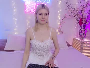 See Nellloyns online Now @ camwhores.es