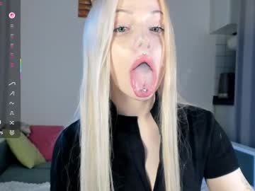 See Nicole_yo online Now @ camwhores.es