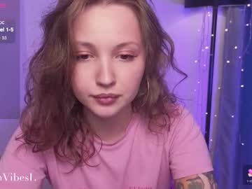 See Peachvibes online Now @ camwhores.es