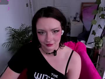 See Princessfoxyx online Now @ camwhores.es