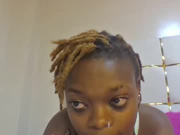 See Raxy7 online Now @ camwhores.es