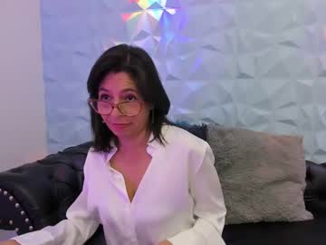 See Sabinadeluxe_cg online Now @ camwhores.es