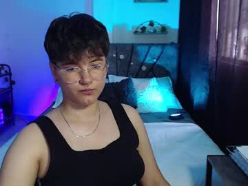 See Sophie_ross1 online Now @ camwhores.es