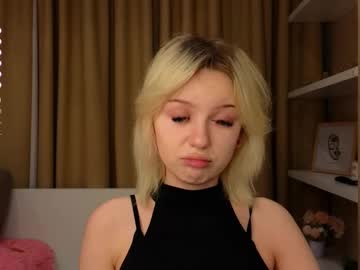 See Taitatkins online Now @ camwhores.es